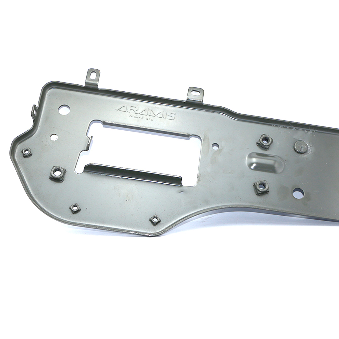 پایه راست دیاق بالایی سپر جلو لاماری