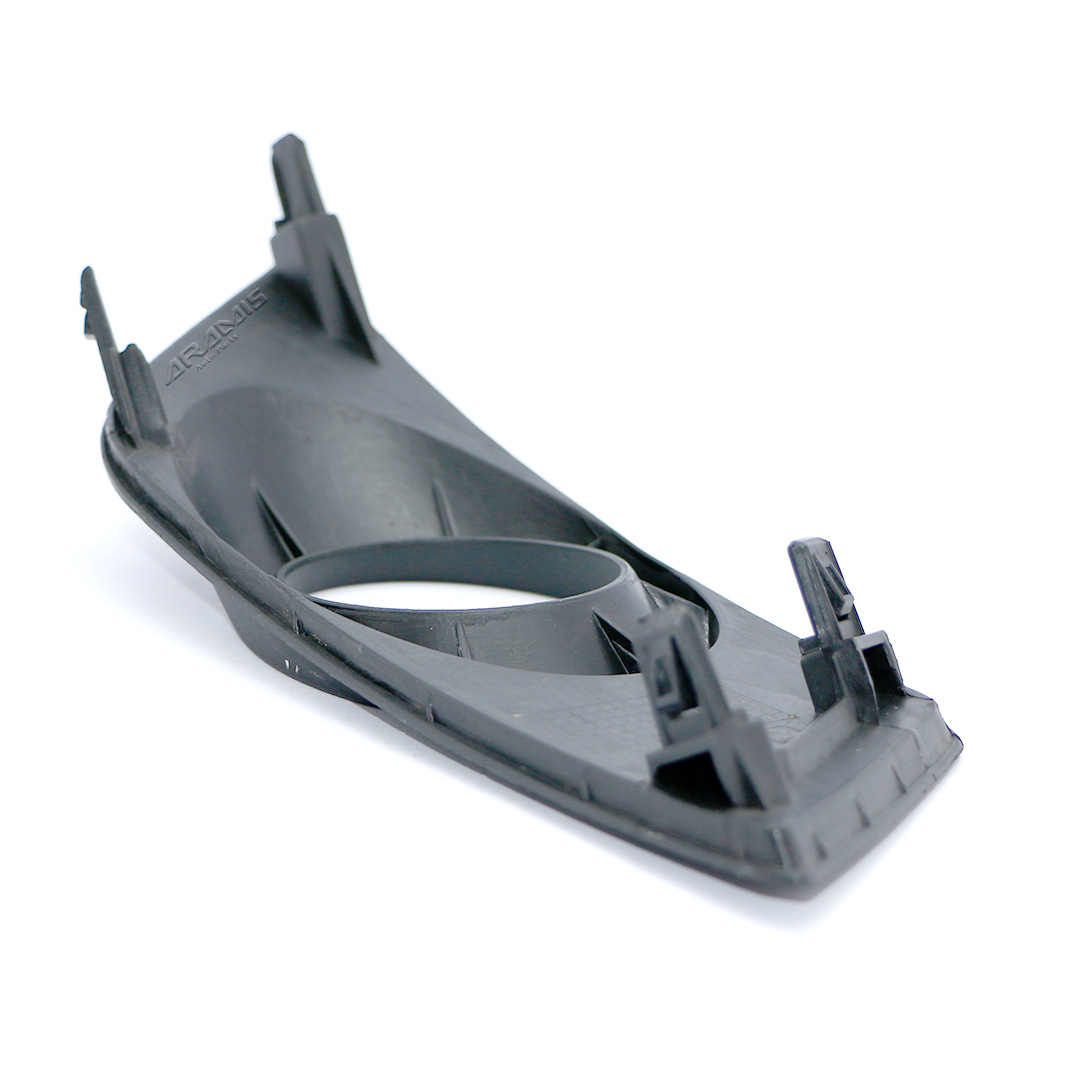 قاب مه شکن جلو چپ آریو Z300