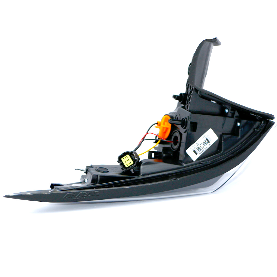 چراغ خطر عقب چپ روی گلگیر چانگان CS55 Plus