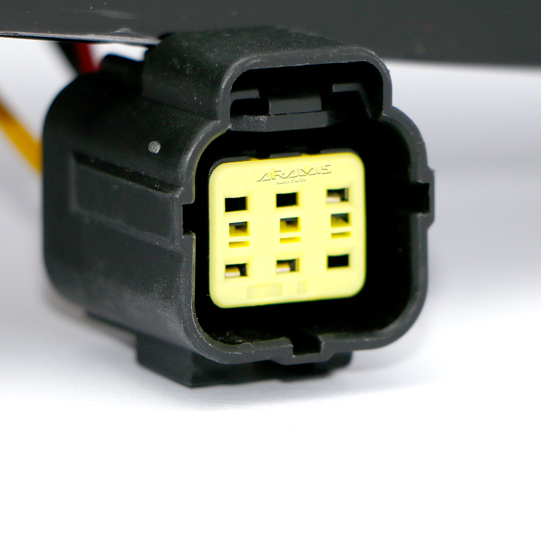 چراغ خطر عقب راست روی گلگیر چانگان CS55 Plus