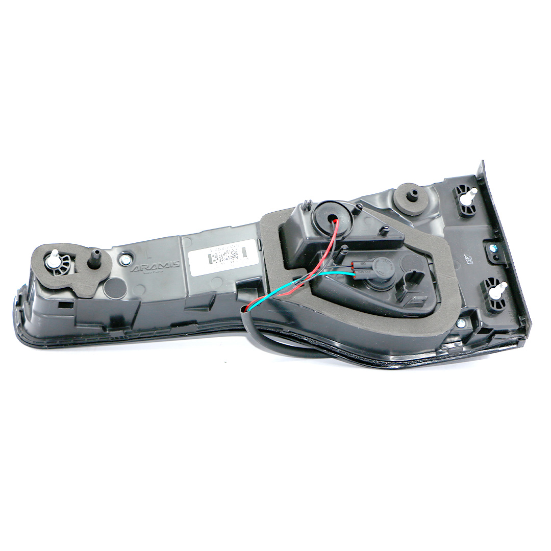 چراغ خطر عقب چپ روی صندوق چانگان CS55 Plus