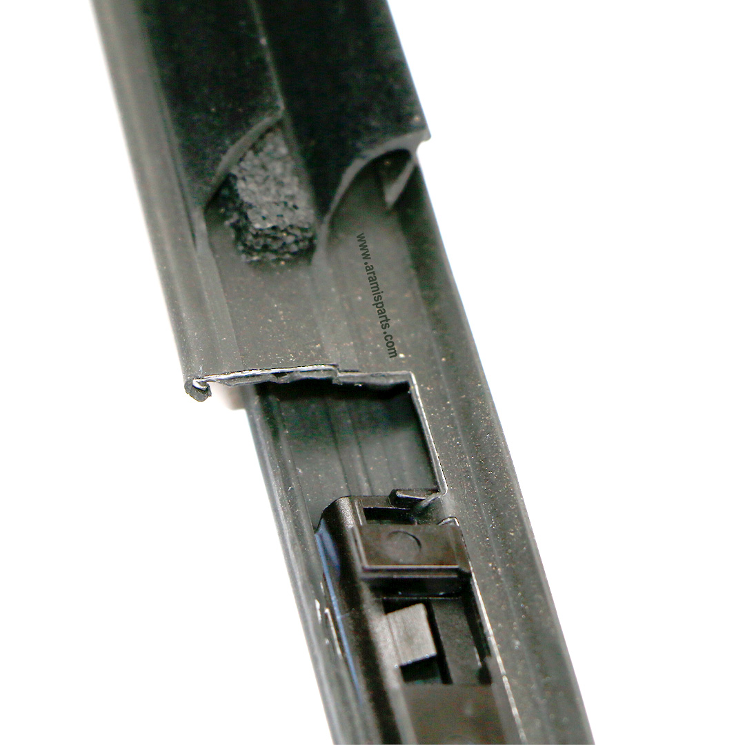 زه آبگیر خارجی عقب چپ لاماری